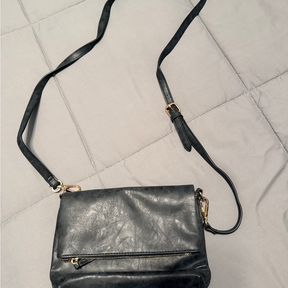 Elegant Black Crossbody Bag